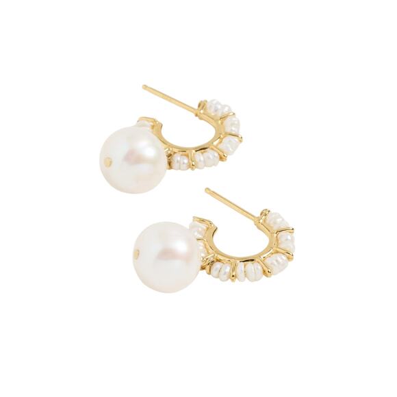CHAN LUU Maiden Hoop Earrings in White Pearl - Picture 3 of 11